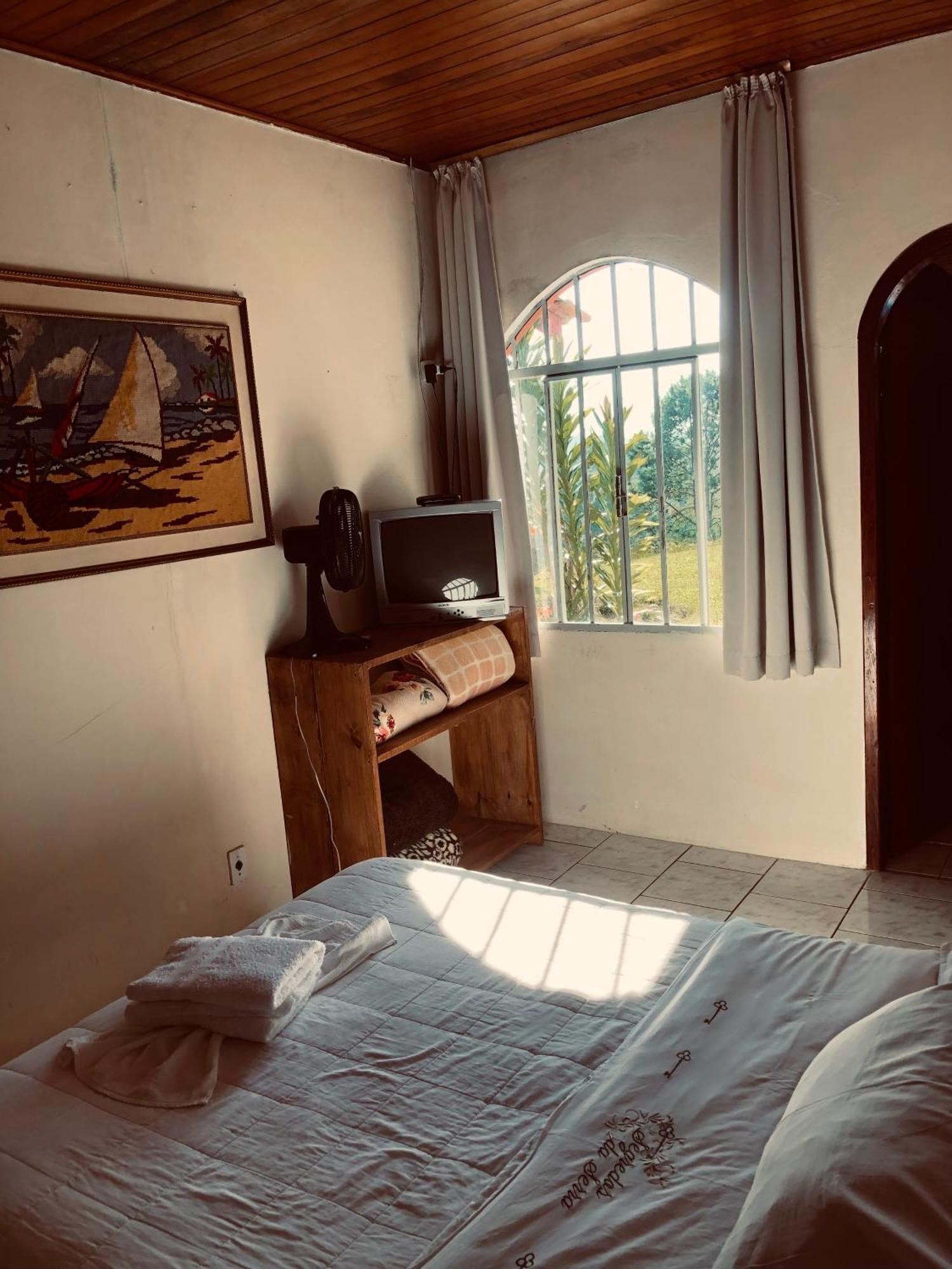 Pousada Fazenda Da Invernada อูรูบิซิ ห้อง รูปภาพ